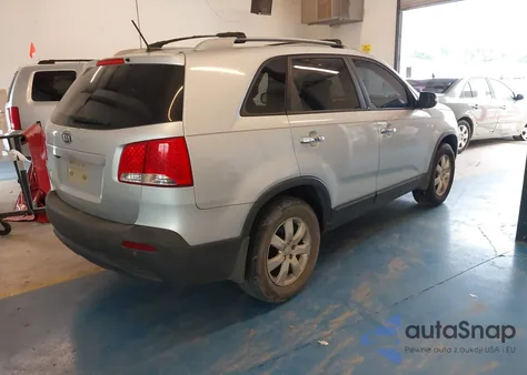 2011 Kia Sorento Lx from USA, damaged, VIN 5XYKT3A10BG077702